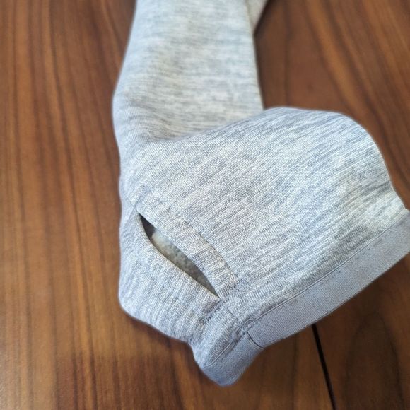 EUC Under Armour Cold Gear Storm Hooded Sweatshirt Women's Size Small Gray - Picture 7 of 14